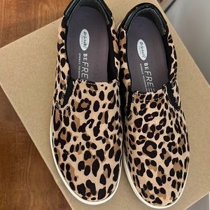 Size 7 Dr Scholls be free slip on